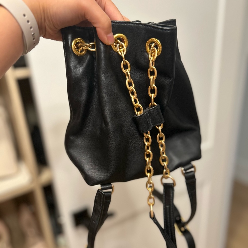Tory Burch Black Leather Bucket Bag - Picture 4 of 5